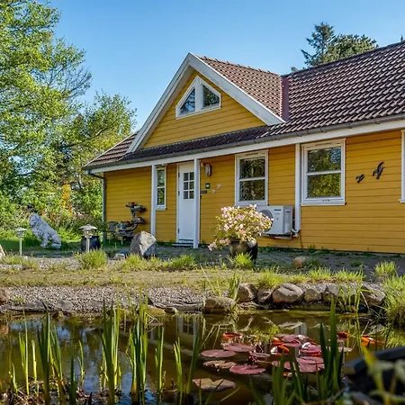 Annestine - 50m From The Sea In Ne Jutland By Interhome *